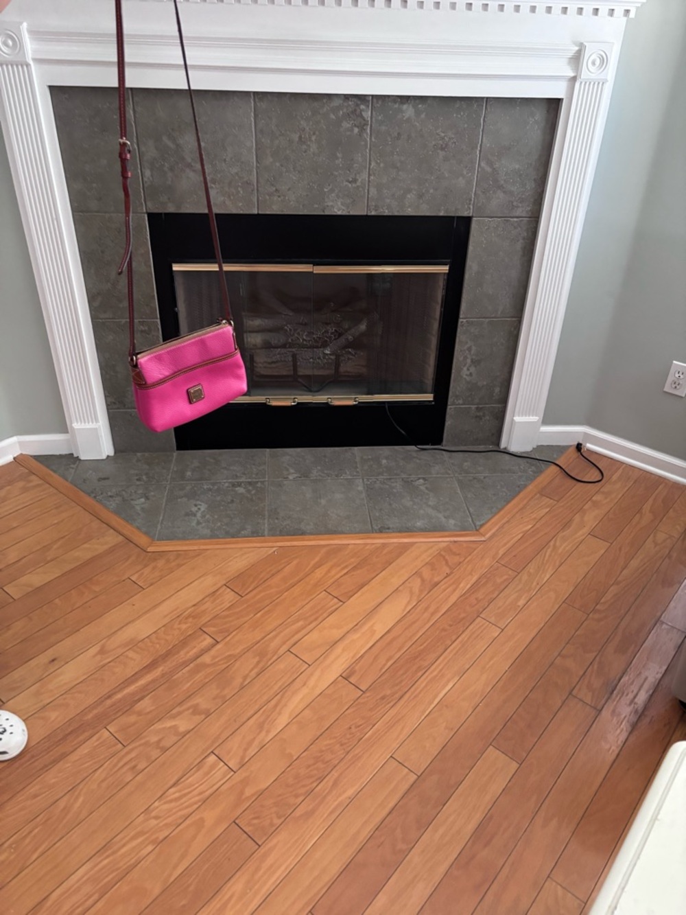 Dooney & Bourke Pink Pebble Leather Wristlet Clutch - Picture 5 of 5